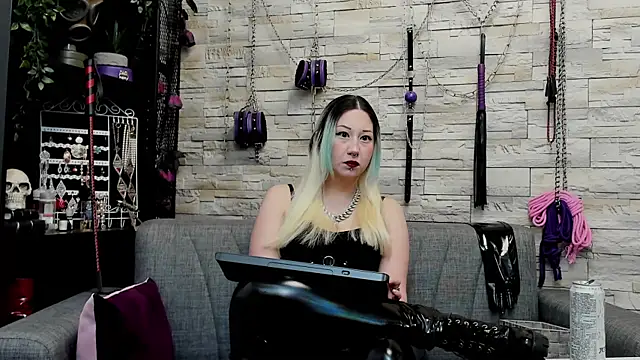 CruelMistress online show from 03/30/26, 01:18