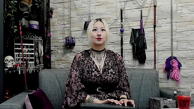 CruelMistress online show from 11/04/25, 09:51