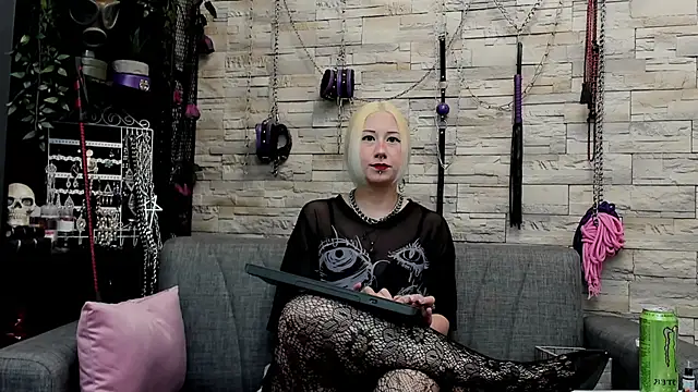 CruelMistress online show from 04/11/26, 01:24