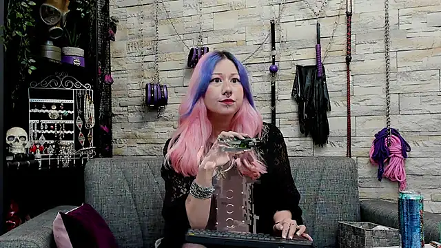 CruelMistress online show from 11/07/25, 02:10