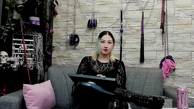 CruelMistress online show from 04/09/26, 12:45