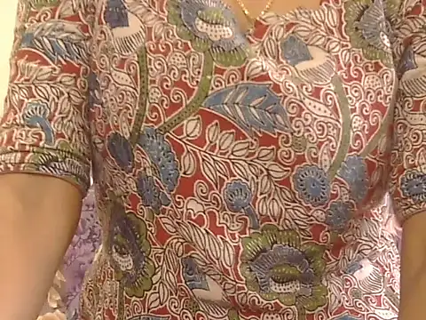  FluffyHxney  online show from 10/05/25, 05:53