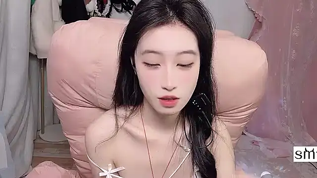 JennieKim RoseannePark online show from 01/25/25, 12:58