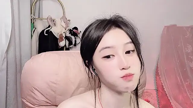 JennieKim RoseannePark online show from 02/04/25, 05:34