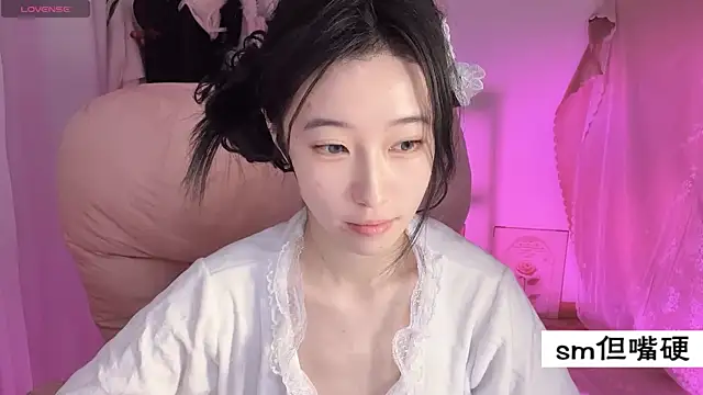 JennieKim RoseannePark online show from 03/08/25, 03:02