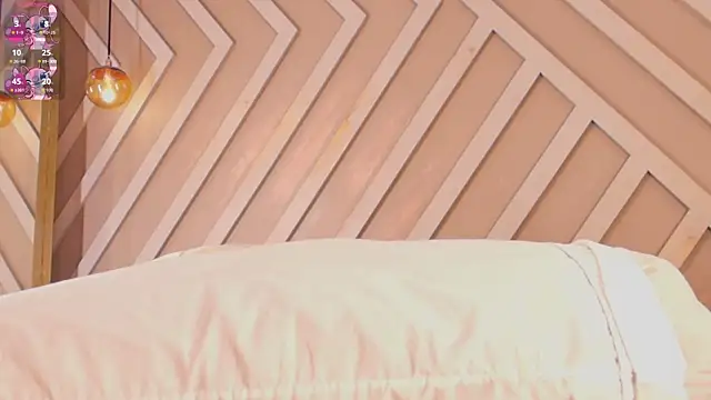 Emily Monroe  online show from 11/26/25, 10:37