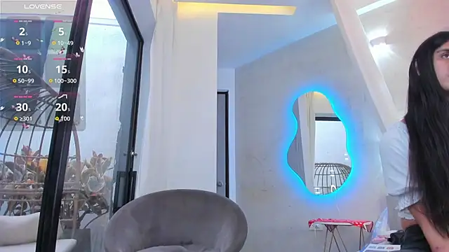 Venusflame   online show from 09/16/25, 12:17