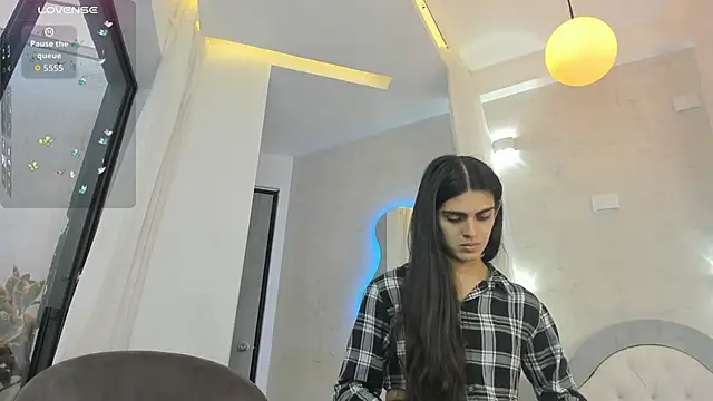 Venusflame   online show from 09/12/25, 12:27