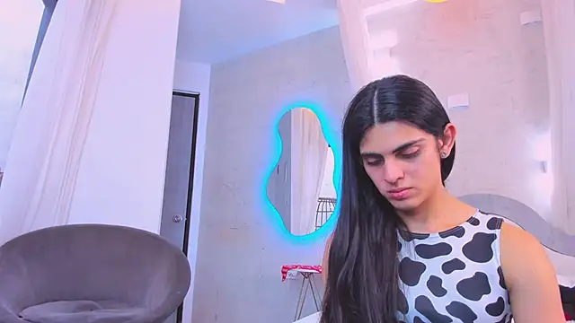 Venusflame   online show from 09/14/25, 12:27