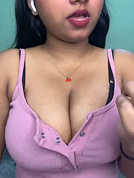 Ishaani 0 online show from 04/11/26, 08:56