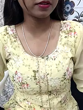 Ishaani 0 online show from 03/15/25, 03:37