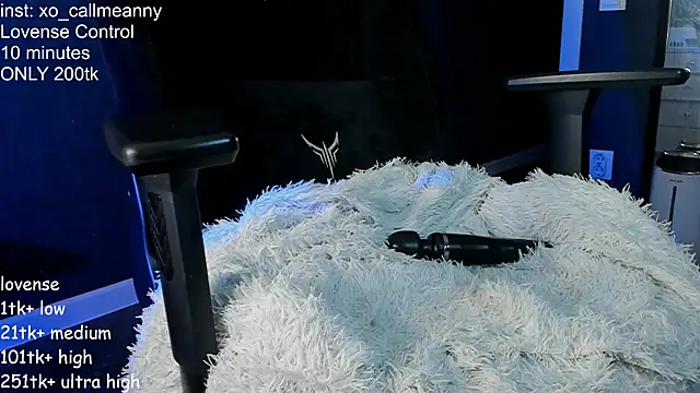 callmeanny  online show from 02/11/25, 10:25