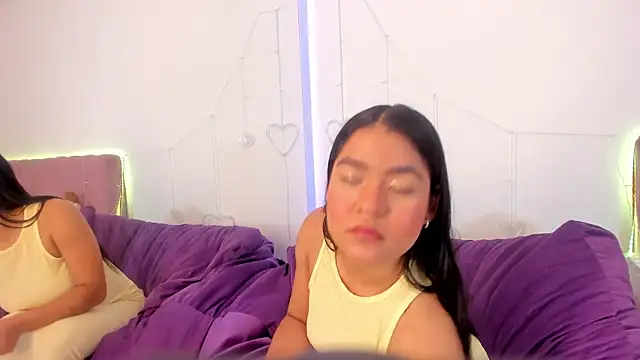 HayamiKioto online show from 11/28/25, 12:49