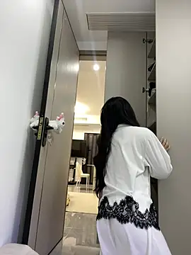 xyebobs online show from 02/12/26, 04:18