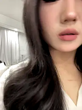 xyebobs online show from 12/17/25, 02:33