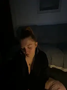 Snapshot of Stoner_BarbieXX chatting on 02/28/26, 10:53 Stoner BarbieXX online show from 02/28/26, 10:53