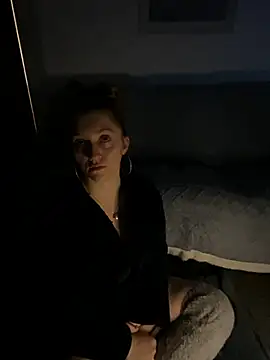 Snapshot of Stoner_BarbieXX chatting on 02/13/26, 11:05 Stoner BarbieXX online show from 02/13/26, 11:05