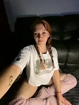 Stoner BarbieXX online show from 09/10/25, 09:25
