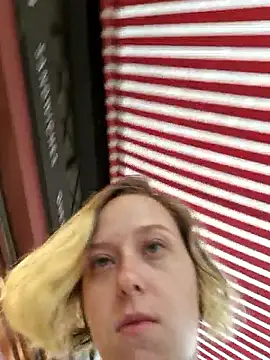 Snapshot of Public_Katrisha chatting on 01/10/26, 01:28 Public Katrisha online show from 01/10/26, 01:28