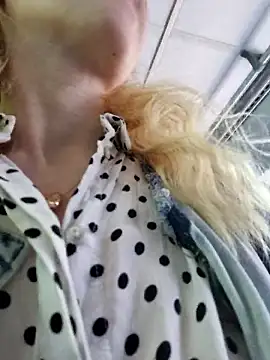 Public Katrisha online show from 10/10/25, 01:23