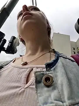 Public Katrisha online show from 10/22/25, 03:33