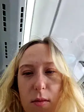 Public Katrisha online show from 11/11/25, 02:01