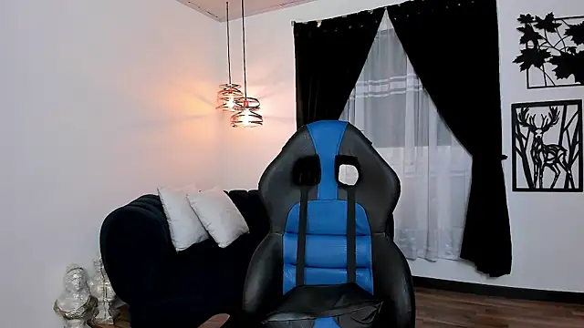 myeimmy 33 online show from 10/10/25, 02:23