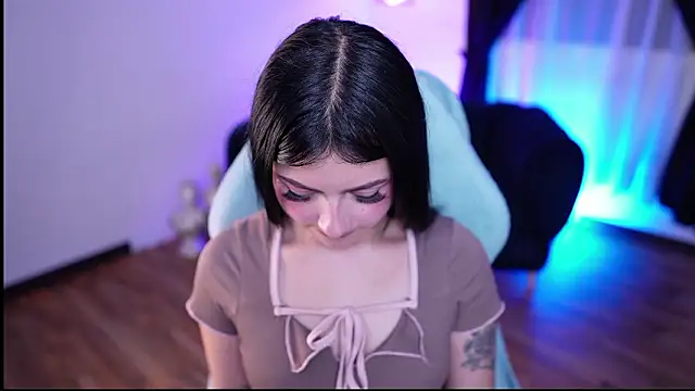 myeimmy 33 online show from 03/13/26, 11:43