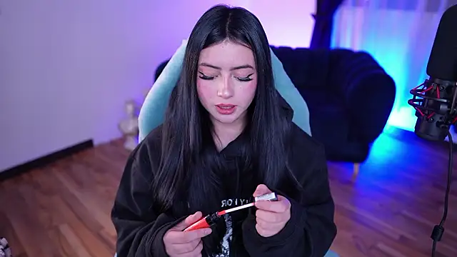 myeimmy 33 online show from 03/07/26, 10:15