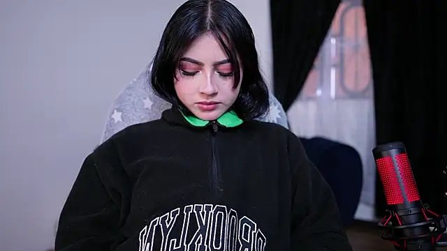 myeimmy 33 online show from 04/30/26, 02:13
