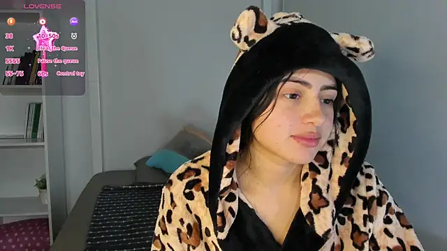 myeimmy 33 online show from 02/25/25, 08:00