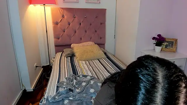 myeimmy 33 online show from 03/06/25, 05:54