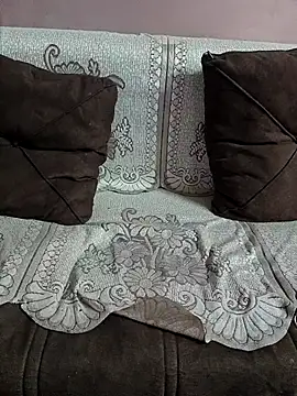 milf-kaira online show from 11/10/25, 06:07