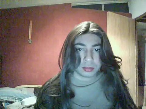 Snapshot of Yasmin_Paez99 chatting on 10/11/25, 12:55 Yasmin Paez99 online show from 10/11/25, 12:55