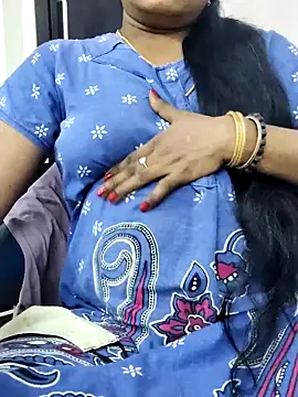 Snapshot of Tamilrojanew chatting on 09/14/25, 08:26 Tamilrojanew online show from 09/14/25, 08:26