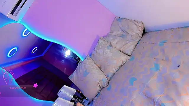 Shanelengel online show from 11/14/25, 06:28