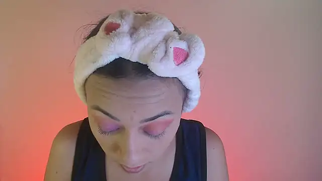 Little aphrodite online show from 10/17/25, 07:15