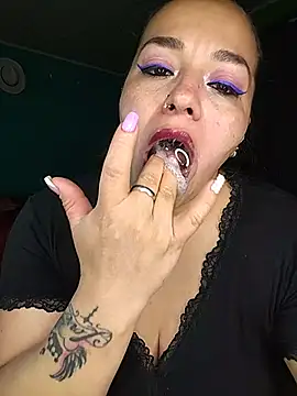 emily sweet13 online show from 05/26/26, 01:37