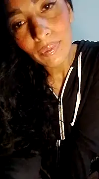 chloewildd  online show from 02/16/25, 11:17