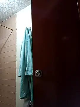 chloewildd  online show from 01/08/26, 10:05