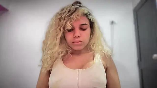 brithneysquirt online show from 12/15/25, 06:08