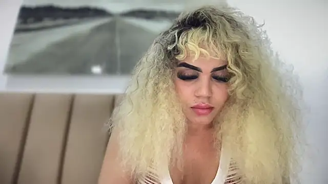 brithneysquirt online show from 10/21/25, 07:41