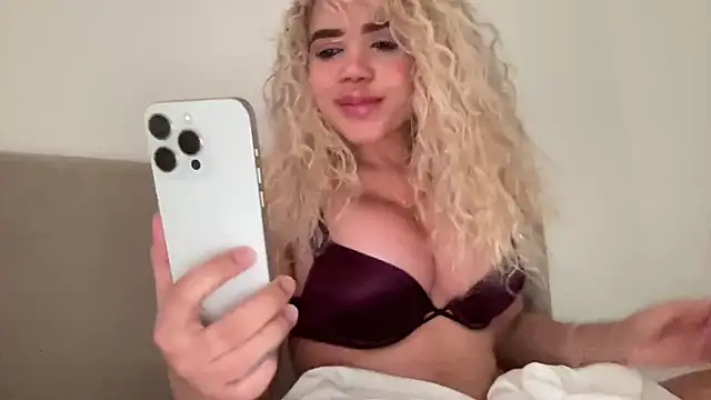 brithneysquirt online show from 02/16/26, 07:18