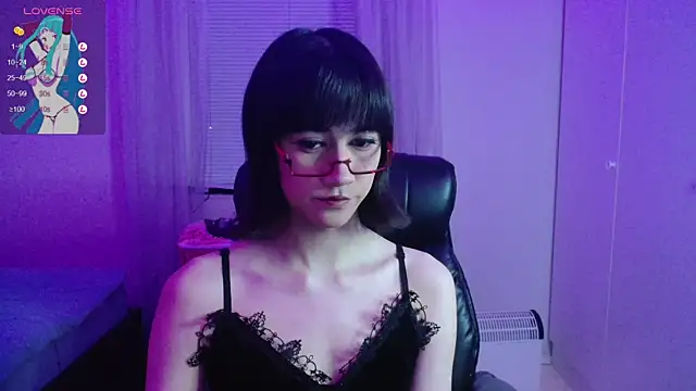 Snapshot of lewd_pillows chatting on 03/15/25, 07:59 lewd pillows online show from 03/15/25, 07:59