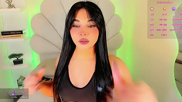 ValentinaMarinn online show from 03/24/26, 08:09