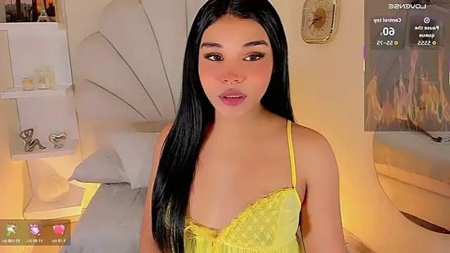 ValentinaMarinn online show from 01/08/26, 09:43