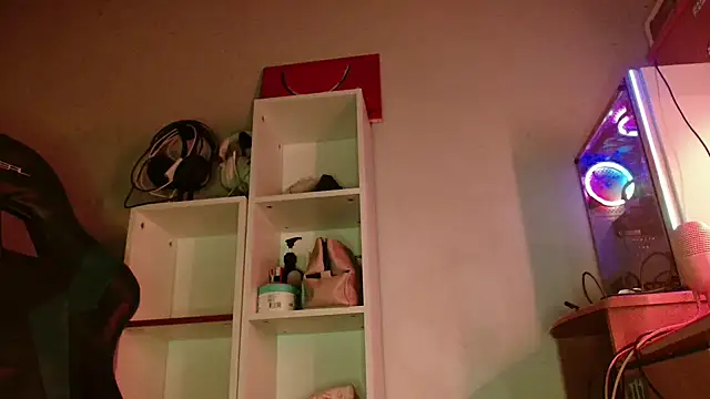 DirtyDi97 online show from 12/17/25, 02:49