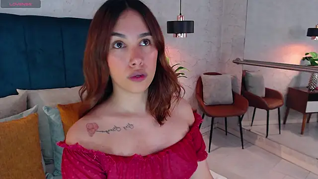 AdeleAndersonn online show from 10/31/25, 05:42