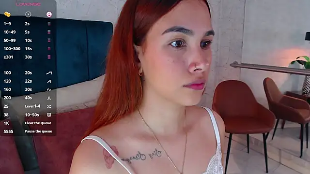 AdeleAndersonn online show from 11/05/25, 09:18