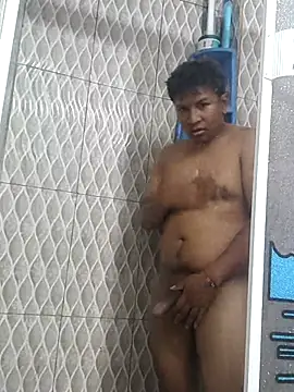 Snapshot of Tu_papi_69_ chatting on 09/09/25, 12:32 Tu papi 69 online show from 09/09/25, 12:32